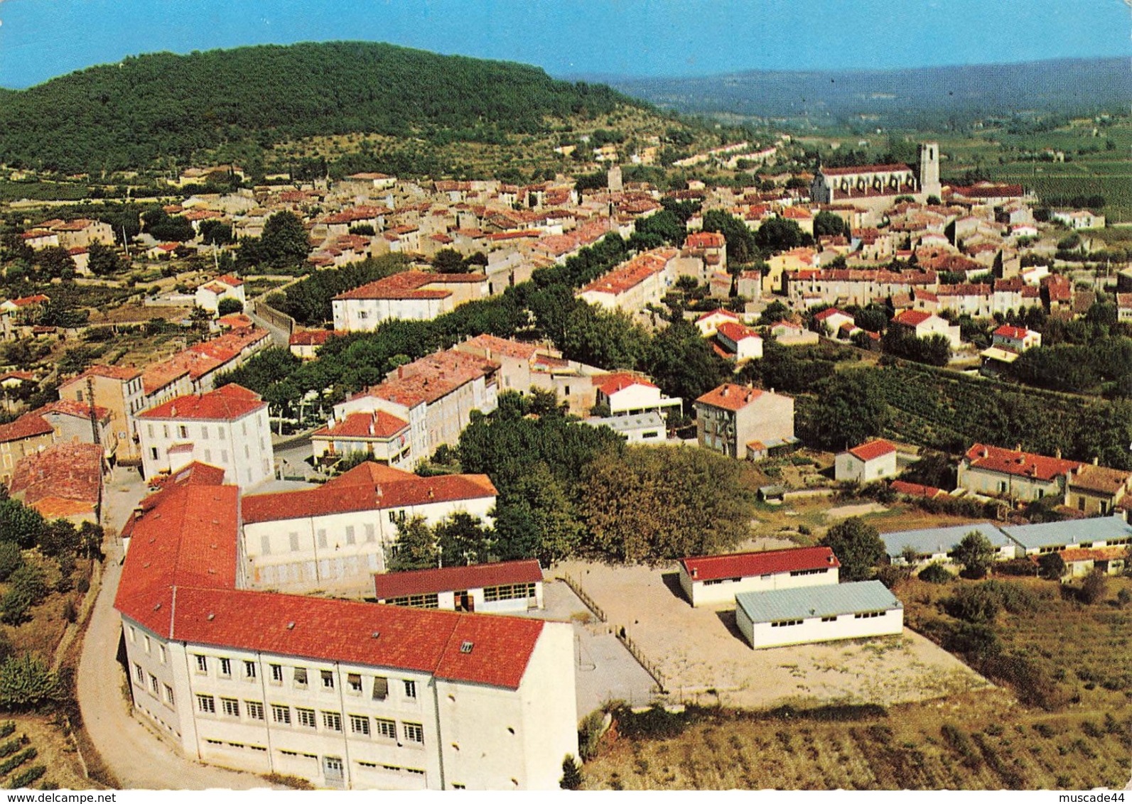 LORGUES - LE COLLEGE ET VUE GENERALE - Lorgues