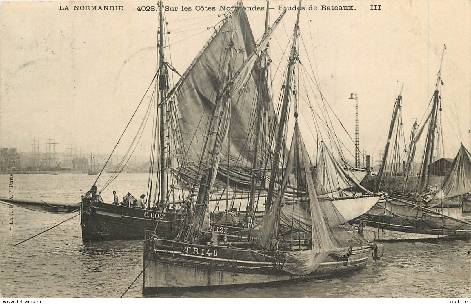 LA NORMANDIE - Sur Les Côtes Normandes, études De Bateaux De Pêche (Trouville). - Pêche