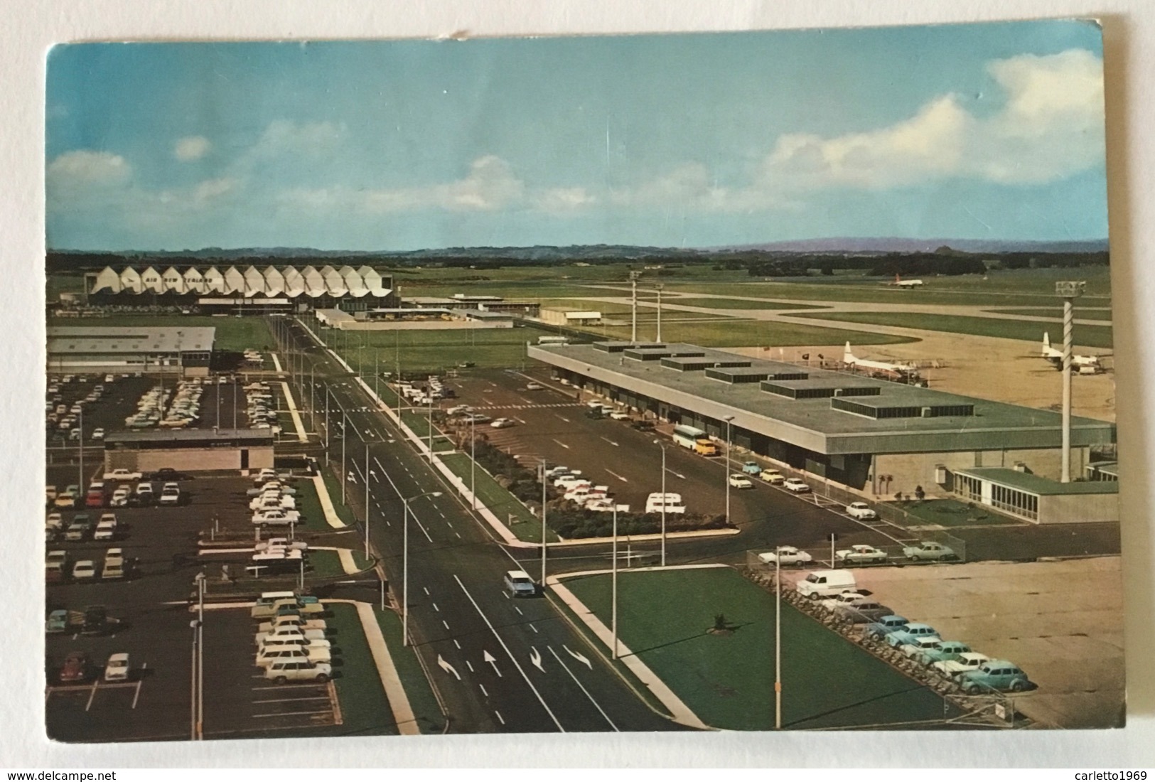 AUCKLAND INTERNATIONAL AIRPORT - VIAGGIATA FG - New Zealand