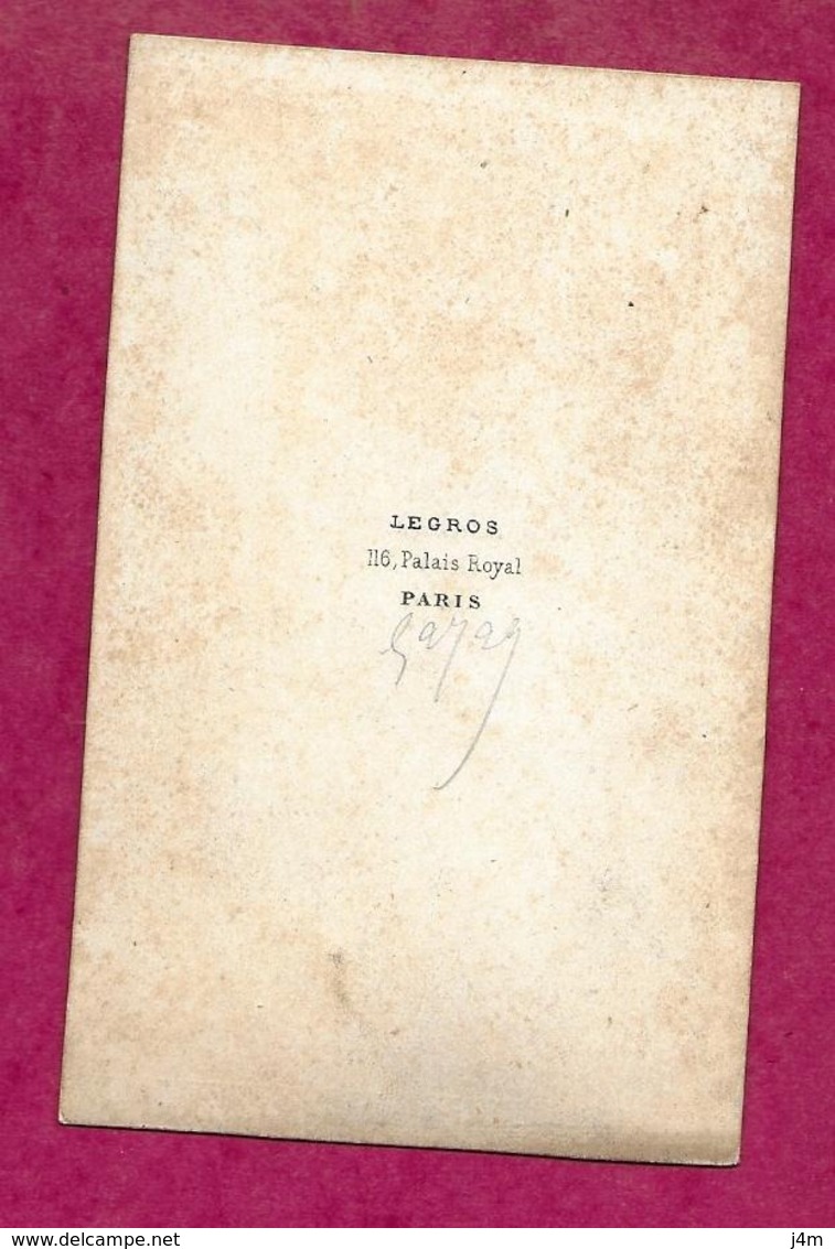 PHOTO CDV Circa 1860 Second Empire De LEGROS, Palais Royal à PARIS (75). COUPLE De La Bourgoisie, MODE TOILETTE - Alte (vor 1900)