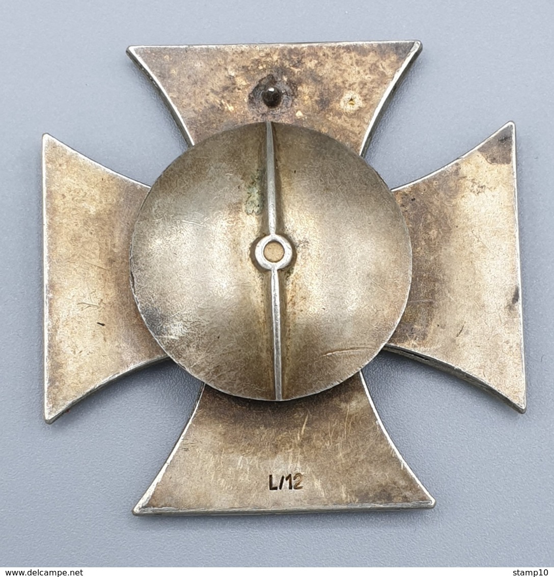 Eisernes Kreuz 1. Klasse 1939, Hst. L/12 Für Die Firma C.E. Juncker, Berlin Magnetisch An Schraubscheibe.. - 1939-45