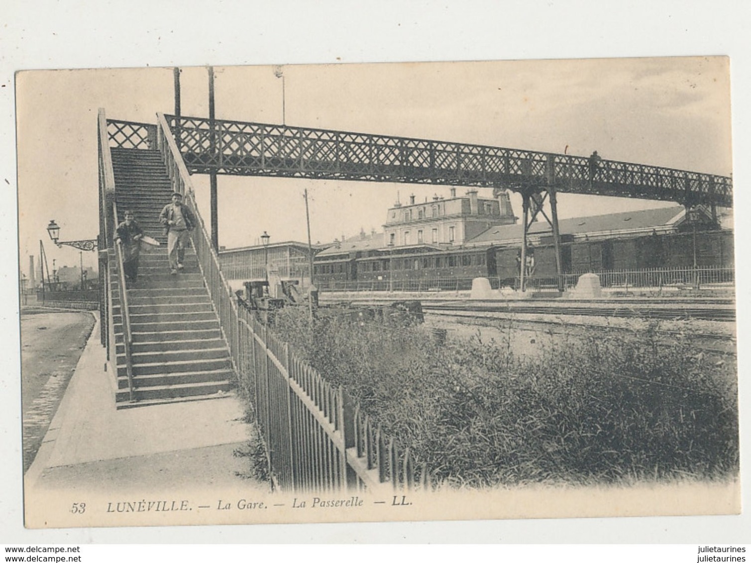 54 LUNEVILLE LA GARE LA PASSERELLE CPA BON ETAT - Luneville