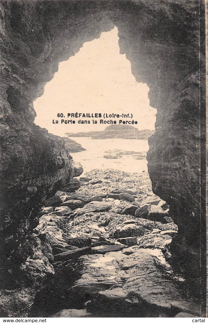 44 - PREFAILLES - La Porte Dans La Roche Percée - Préfailles