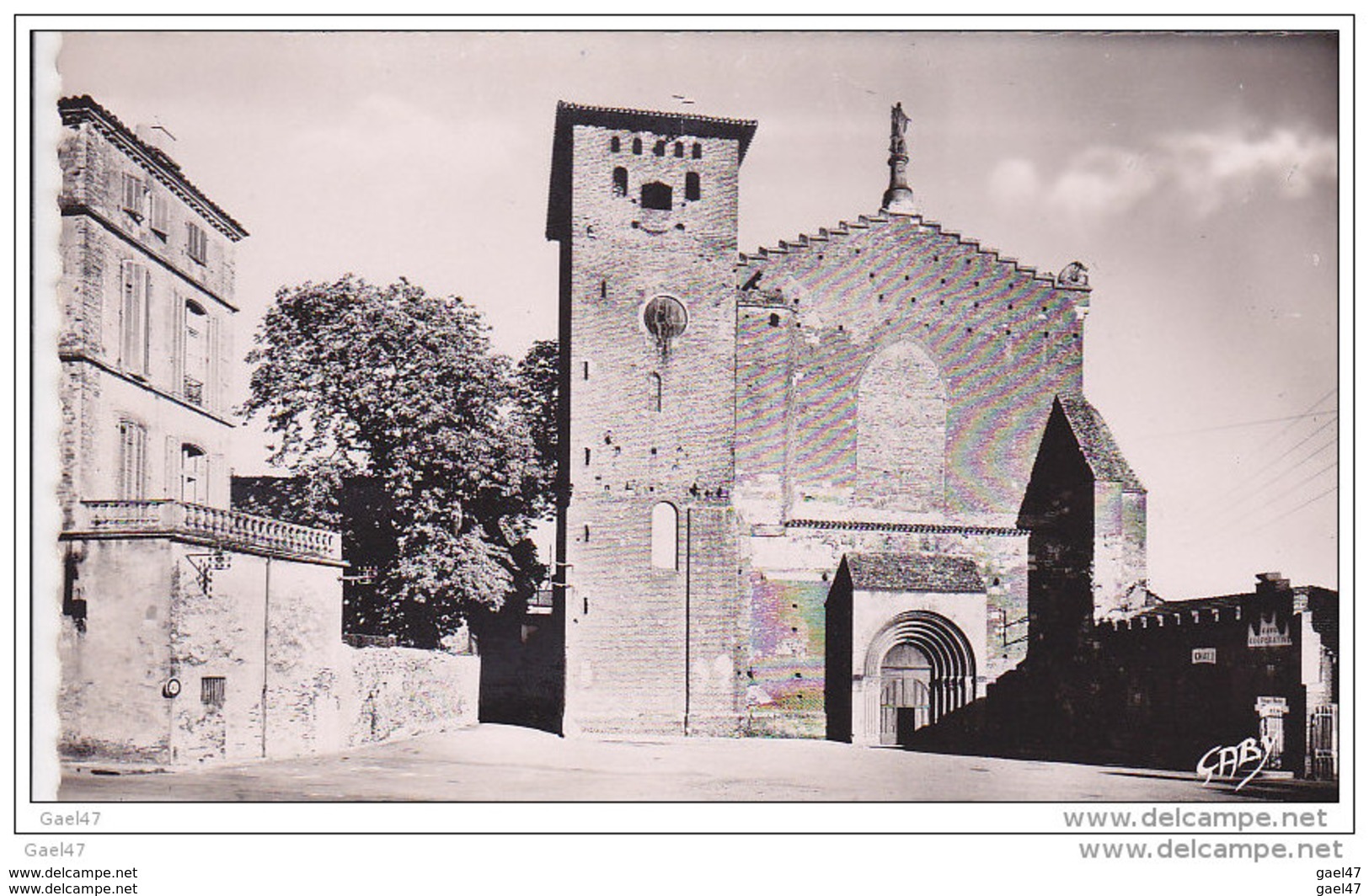 Cpsm Petit-Format  Réf-JP-Q-188 (  Dép-81 à  GAILLAC )   L' Eglise  Saint-Michel - Gaillac