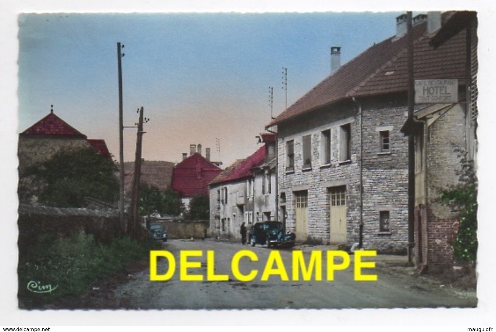 DD / 25 DOUBS / QUINGEY / L' ENTRÉE DU PAYS , CAFÉ-RESTAURANT-HÔTEL , TRACTION AVANT CITROÊN - Sonstige & Ohne Zuordnung