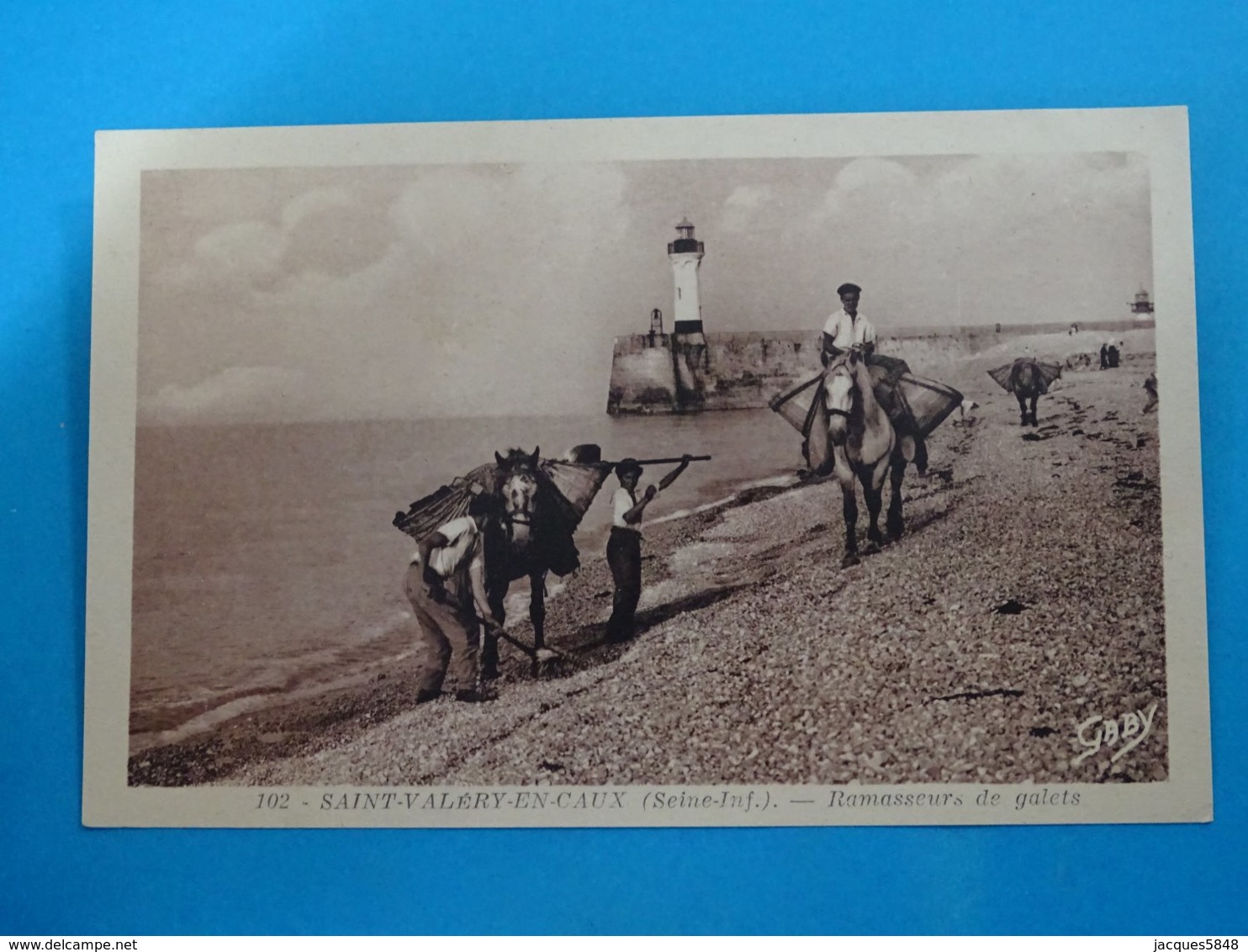 76 ) Saint-valéry-en-caux - N° 102 - Ramasseurs De Galets - Année 1952  - EDIT - Gaby - Saint Valery En Caux