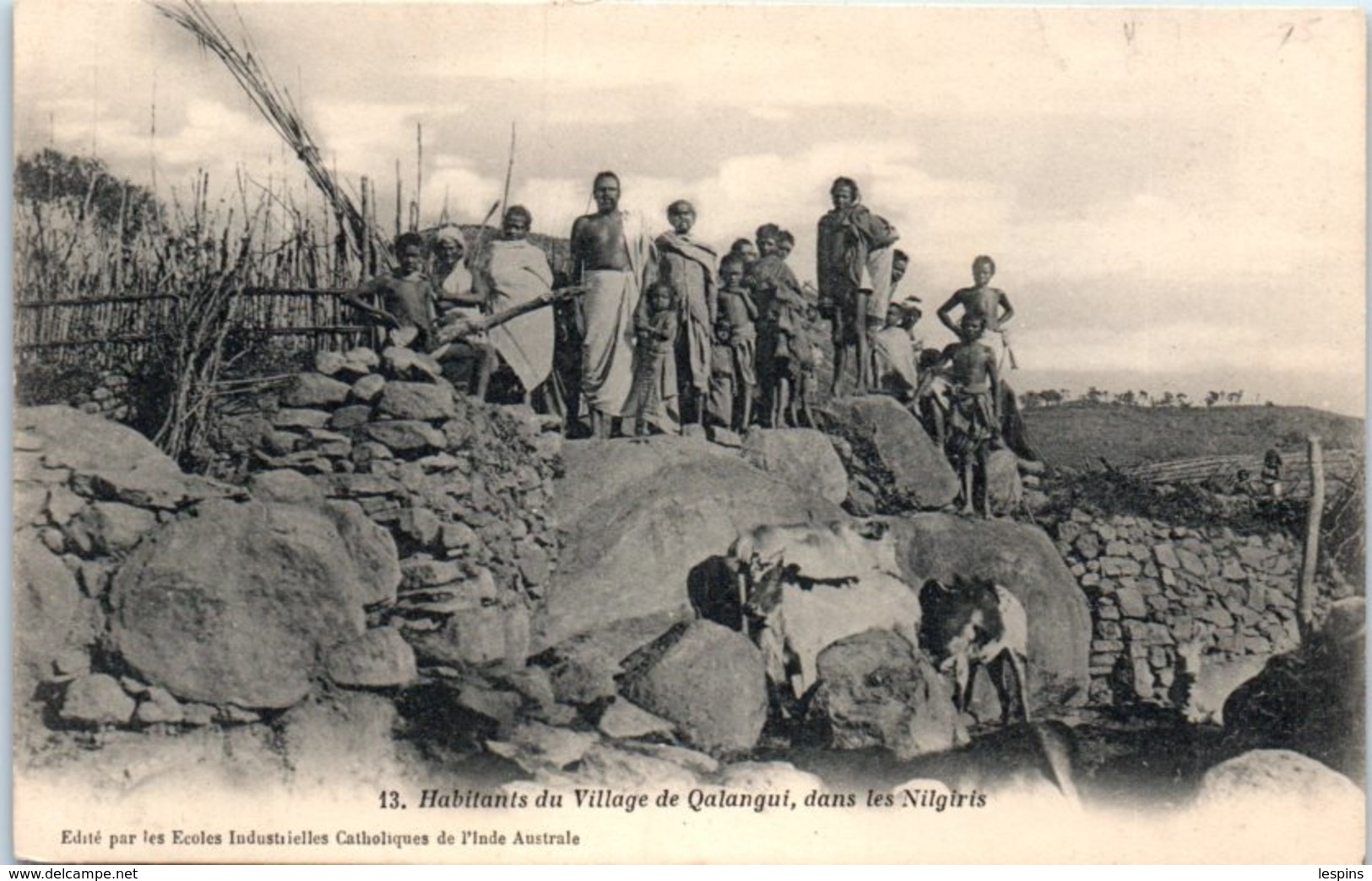 ASIE --  Inde - Habitants Du Village De Qalangui , Dansles NILGIRIS - Indien