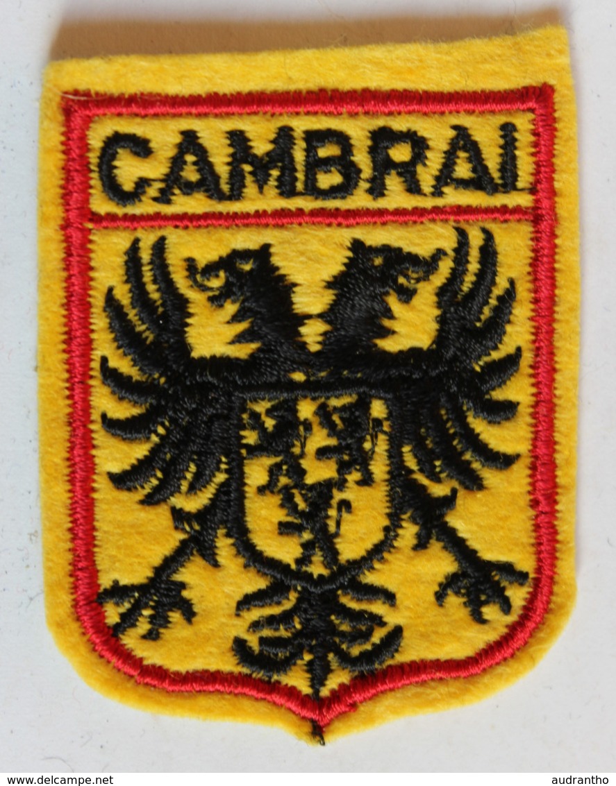 écusson Ancien Brodé Cambrai Armoiries Blason - Ecussons Tissu