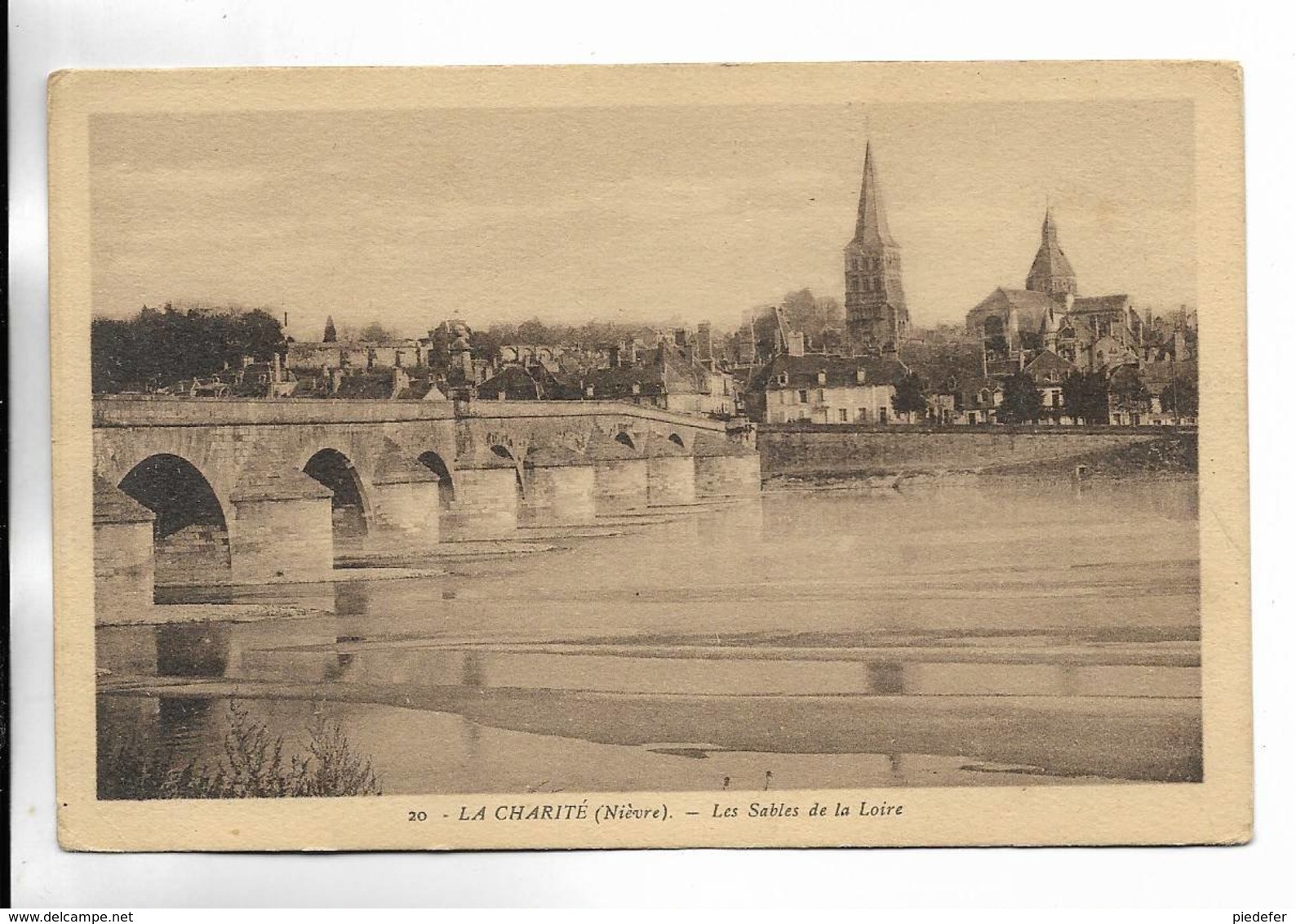 58 - LA CHARITE ( Nièvre ) - Les Sables De La Loire - La Charité Sur Loire