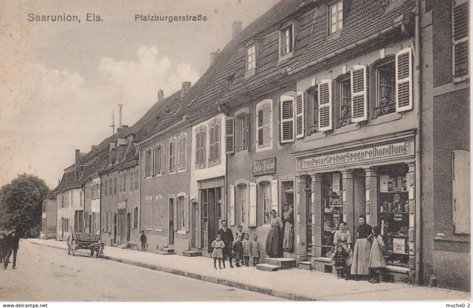 67 - SARRE-UNION - RUE DE PHALSBOURG - COMMERCES EN GROS PLAN - Sarre-Union