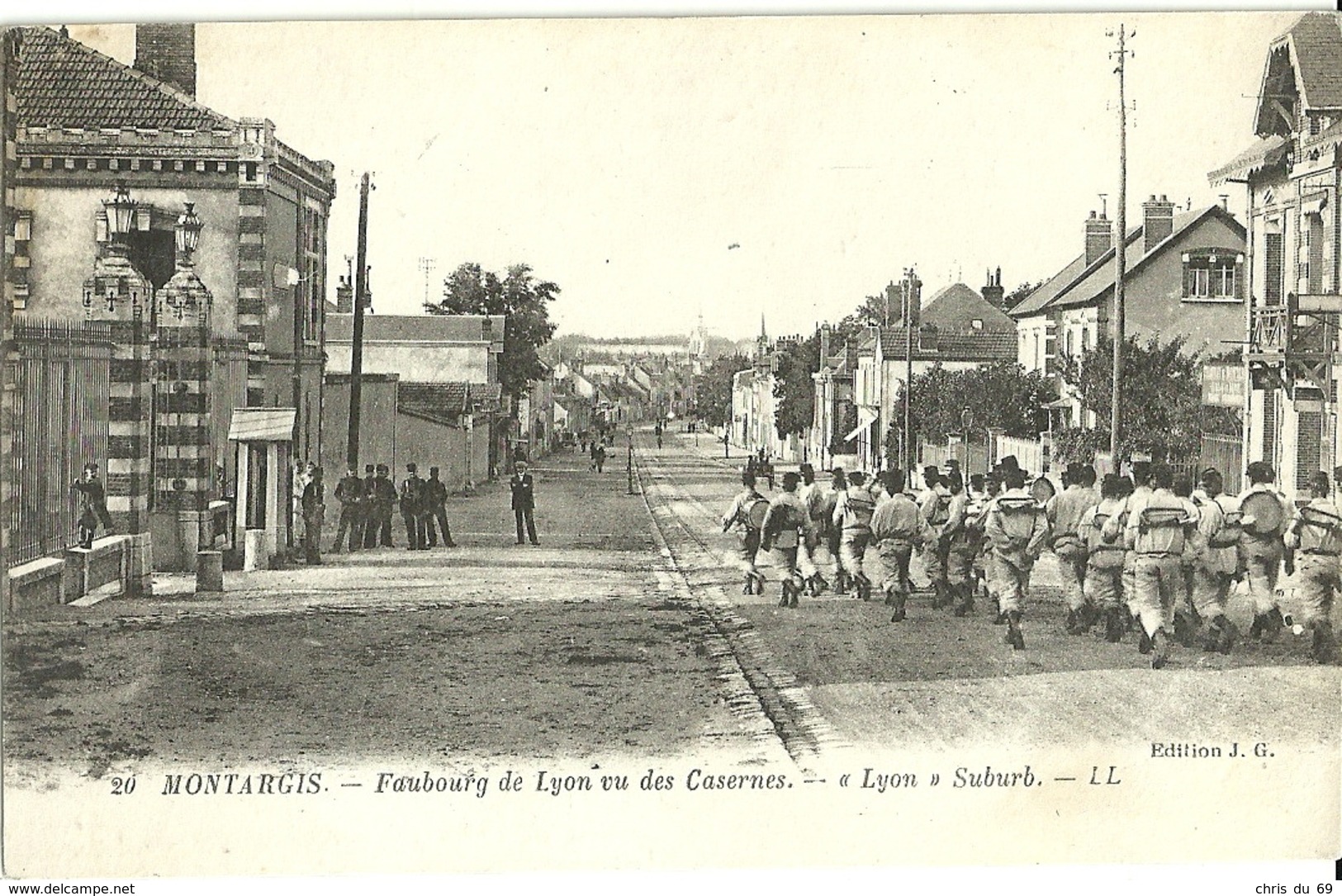 Montargis Faubourg De Lyon Vu Des Casernes - Montargis