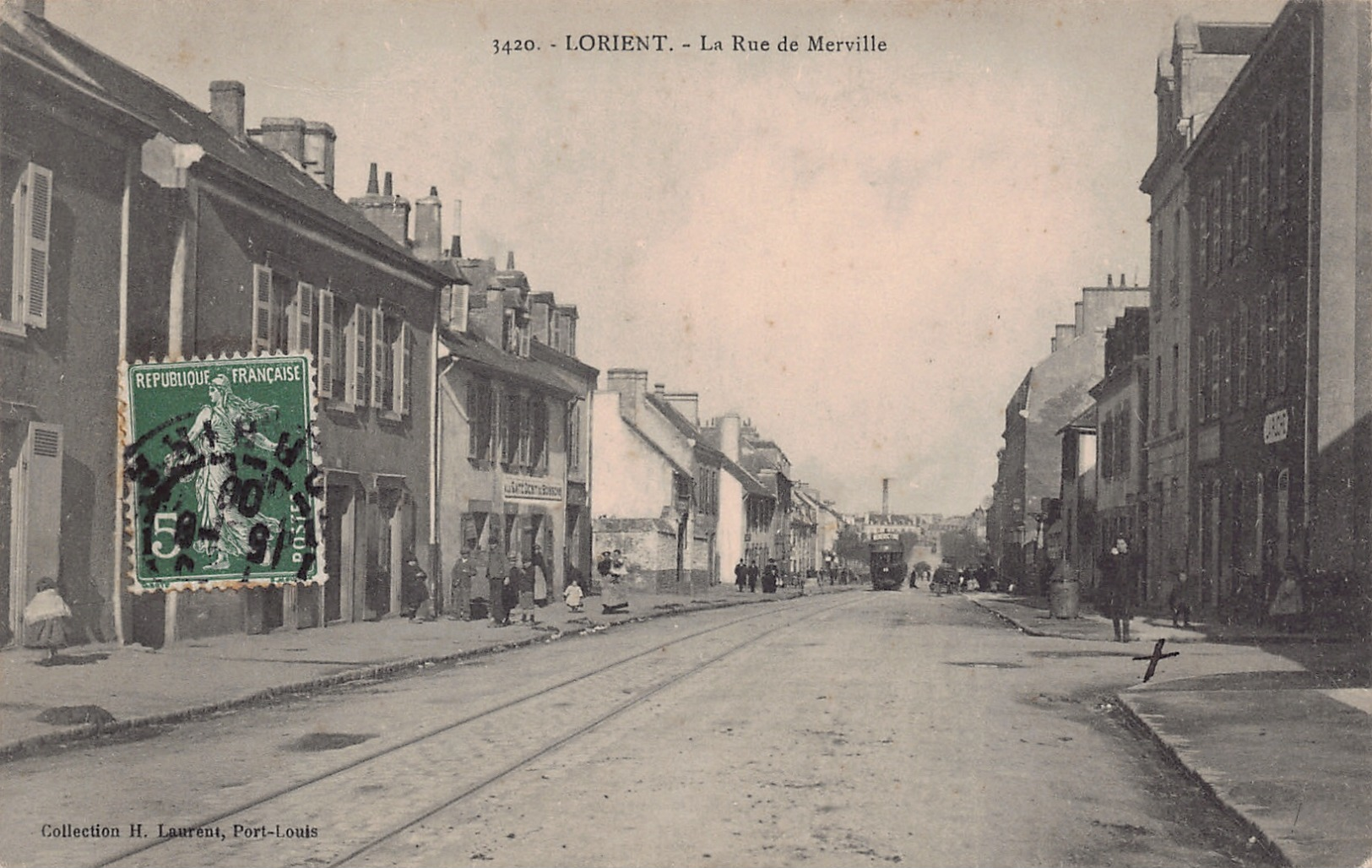 LORIENT - La Rue De Merville , Animée - Lorient