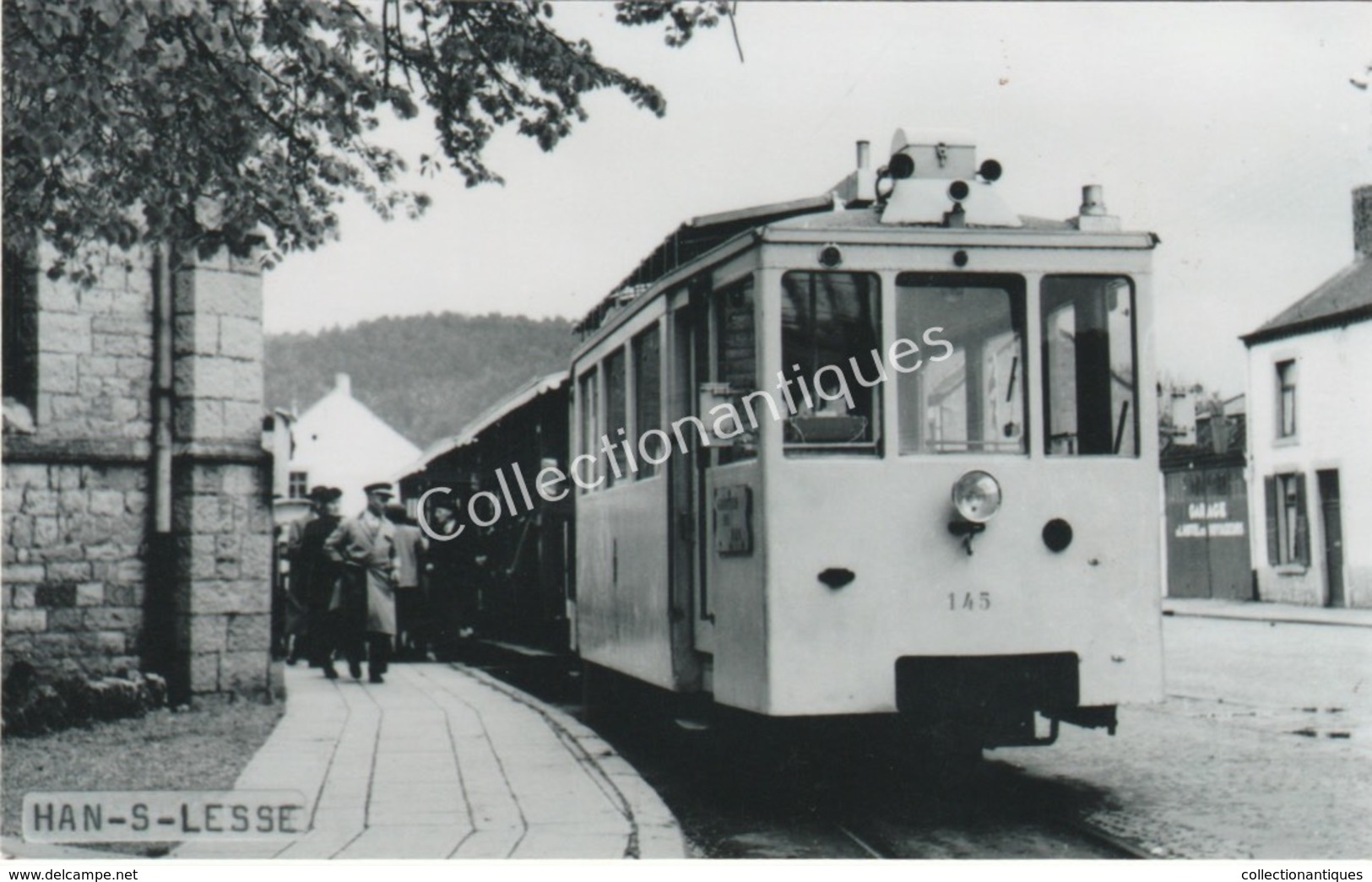 Carte Postale Photographique N° 18 Tram De Han-S-Lesse - Trains