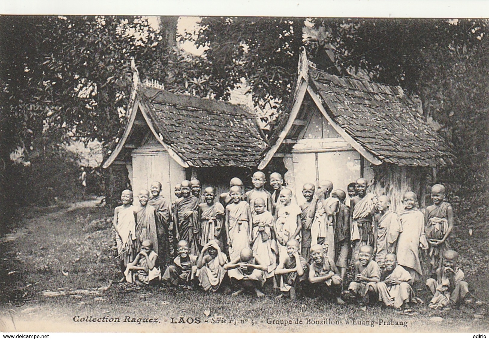*** LAOS ***  Groupe De Bonzillons A Luang-Prabang, Junge Buddhistische Mönche  Unused   Excellent état /so Nice - Laos