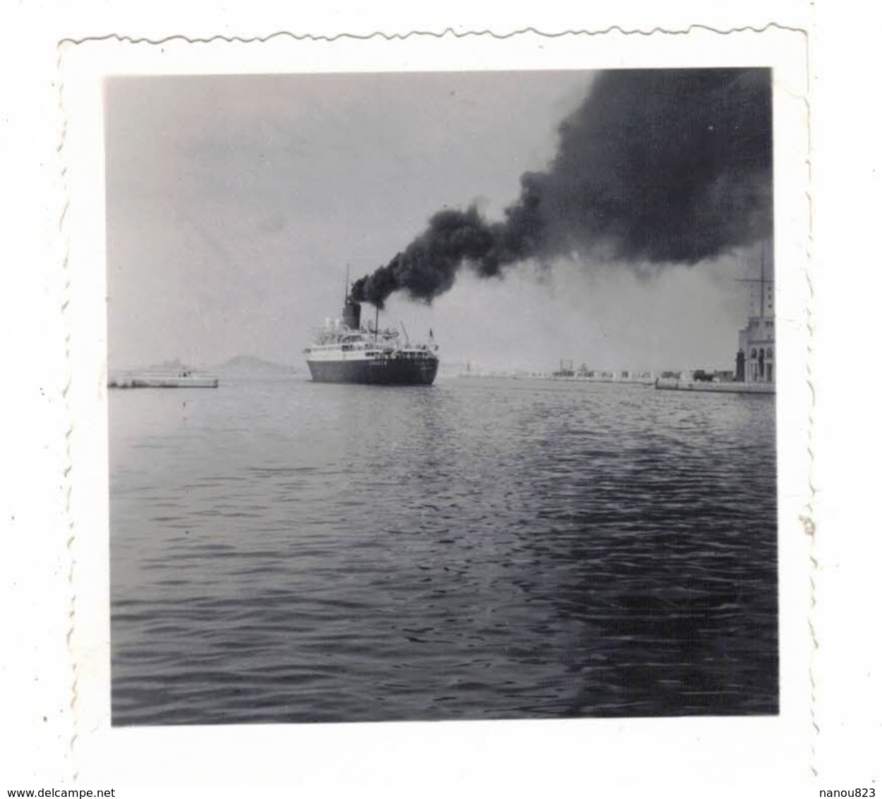 MARSEILLE TRANSPORTS BATEAU PAQUEBOT NAVIRE DEPART DU VILLE D'ALGER CLICHE 22 JUIN 1951 PHOTO DENTELEE PHOTOGRAPHIE - Bateaux