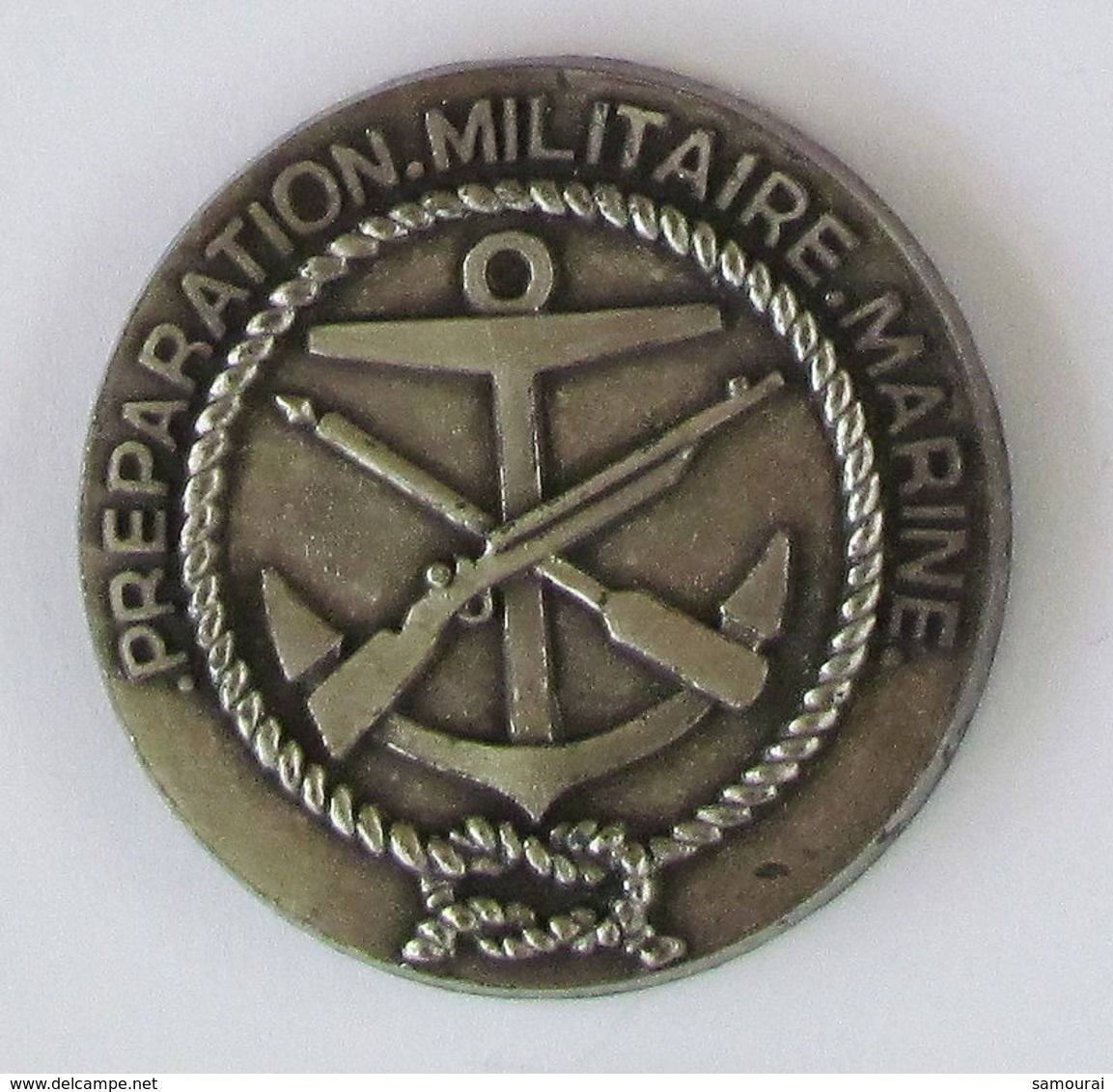1 Pin's MILITAIRE - PREPARATION MILITAIRE MARINE Double Attache Signé DRAGO - Militaria