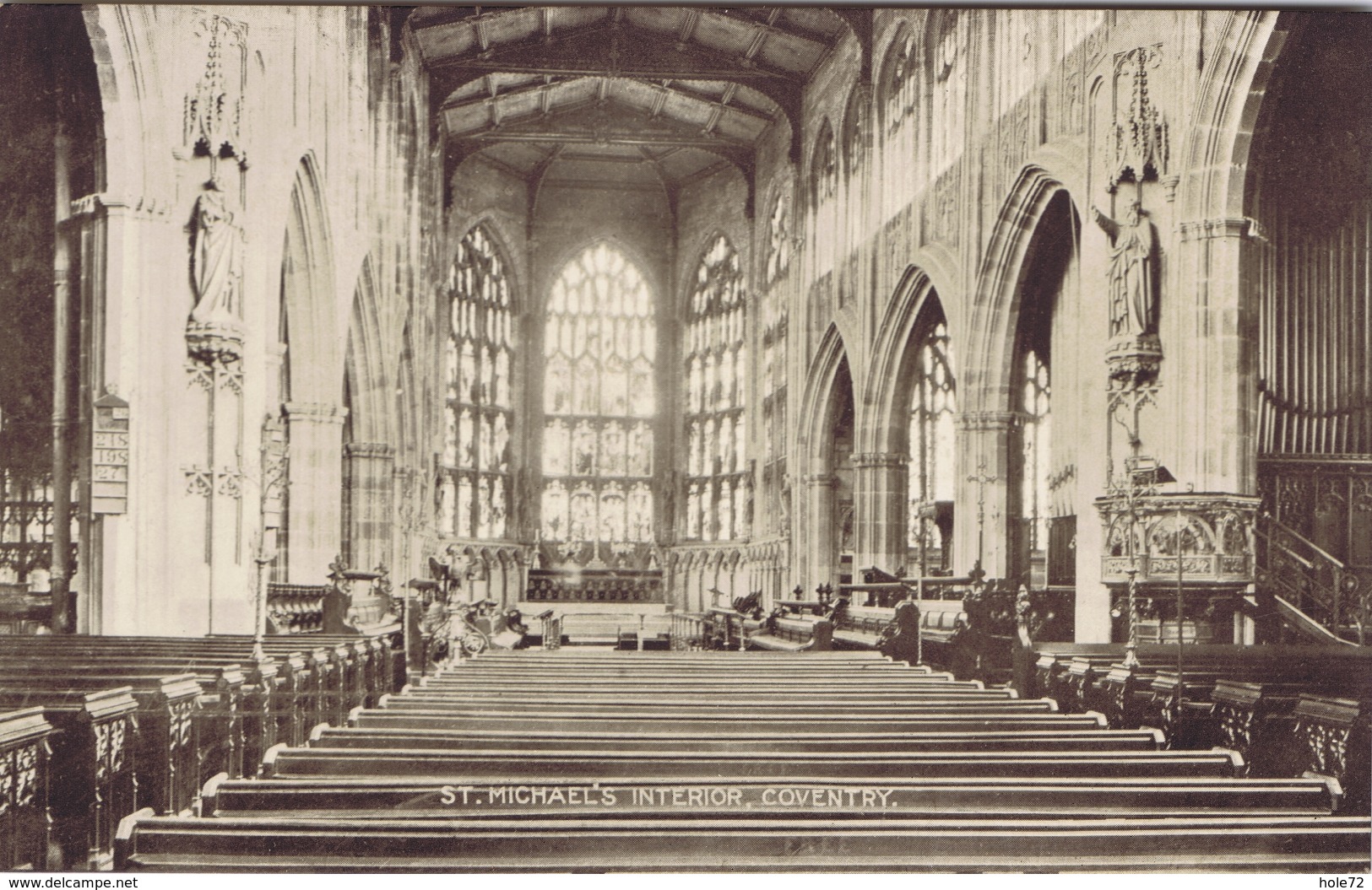 Coventry - St. Michael's Church - Interior - Coventry