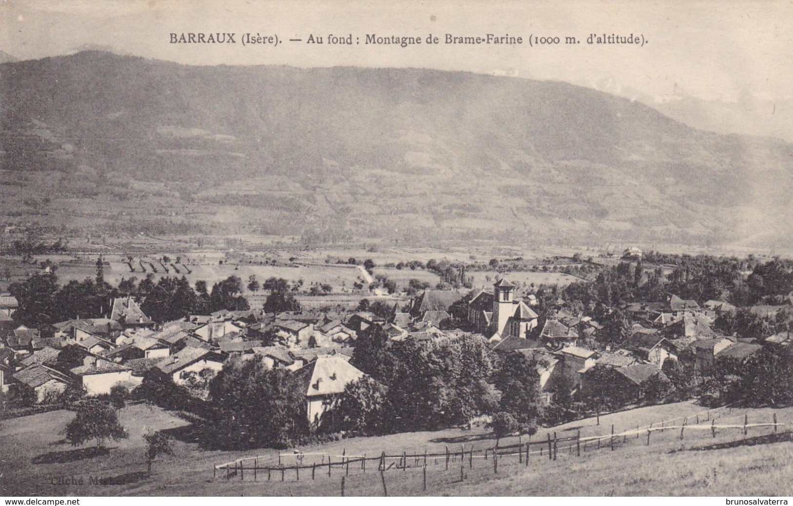 BARRAUX - Au Fond : Montagne De Brame-Farine - Barraux