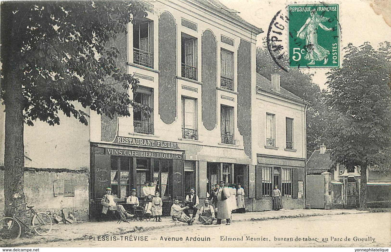 94 - Val De Marne - LE PLESSIS TREVISE - 941950 - Avenue ARDOUIN - Bureau De Tabac - Parc Gueully - Le Plessis Trevise