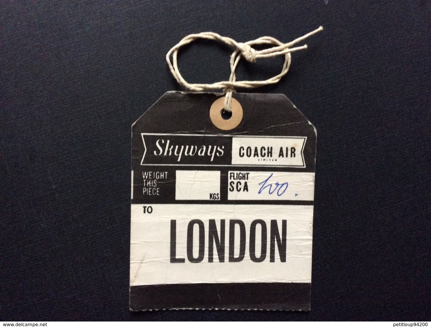 ETIQUETTE A BAGAGES  SKYWAYS COACH AIR  Beauvais>London  BAGGAGE TAG  Années 1950 - Etichette Da Viaggio E Targhette
