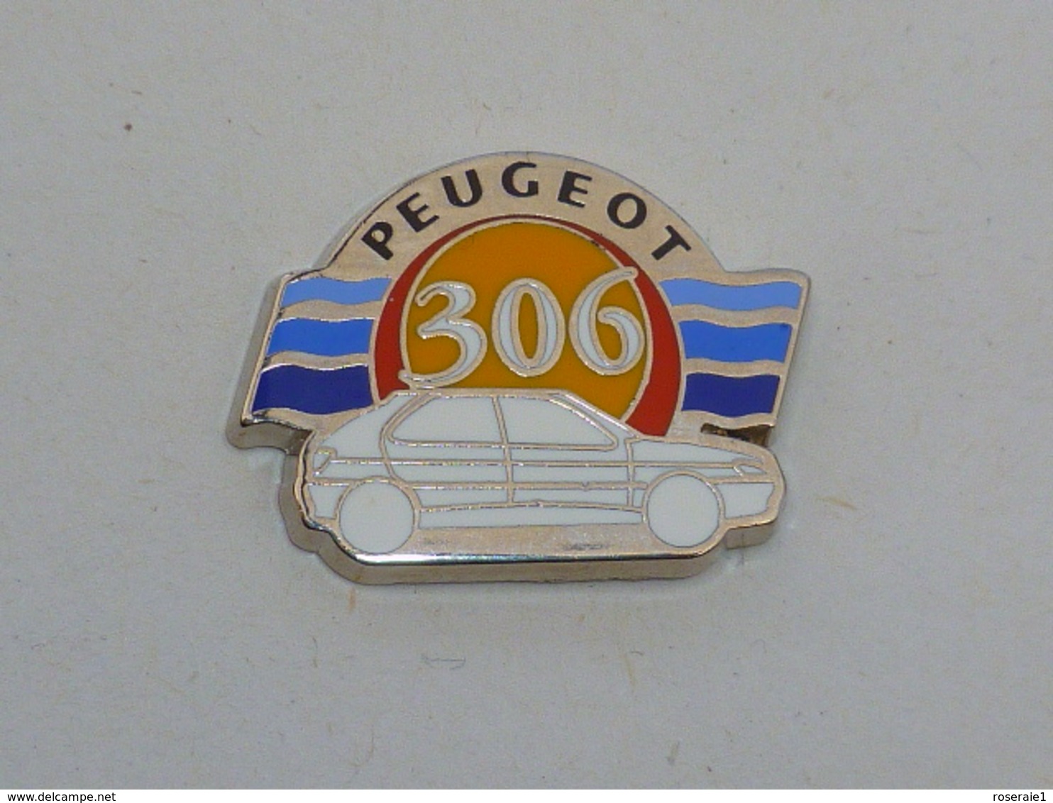 Pin's PEUGEOT 306, Signe METARGENT - Peugeot