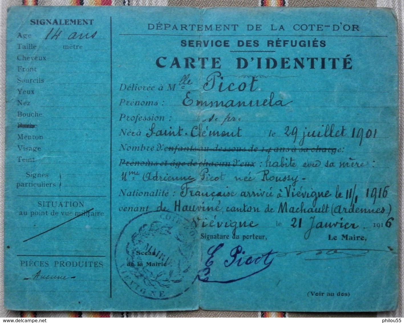 21 VIEVIGNE Carte D'Identite SERVICE DES REFUGIES 08 Hauvine 54 Saint Clement 1916 Tampon Mairie - Documents Historiques