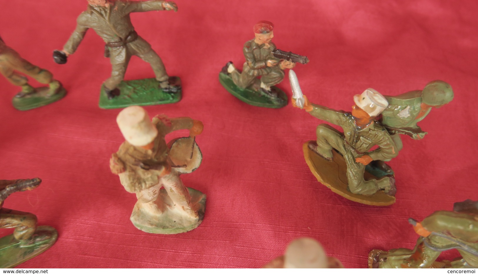 ancien jouet lot de 17 soldats en plastique Starlux