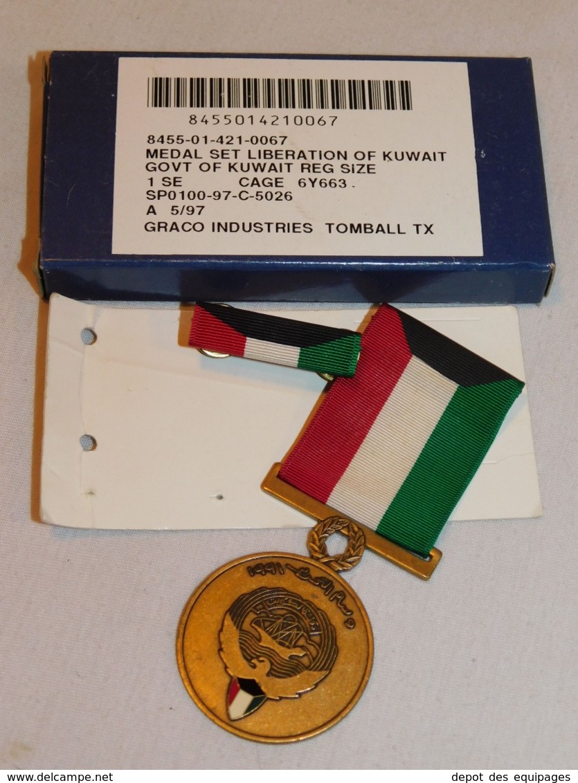 MEDAILLE U.S.A. GUERRE DU GOLFE - KOWEIT - EN BOITE - ETAT NEUF - Datée 5 - 1997 - Etats-Unis