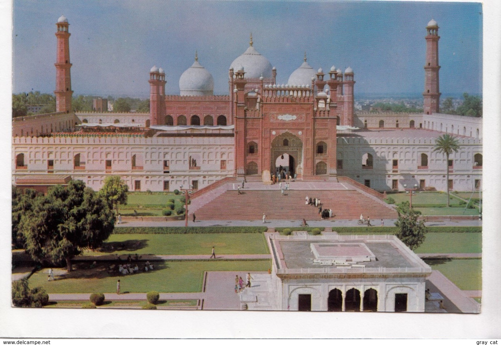 Badshahi Mosque, Lahore, Pakistan, 1984 Used Postcard [23696] - Pakistan