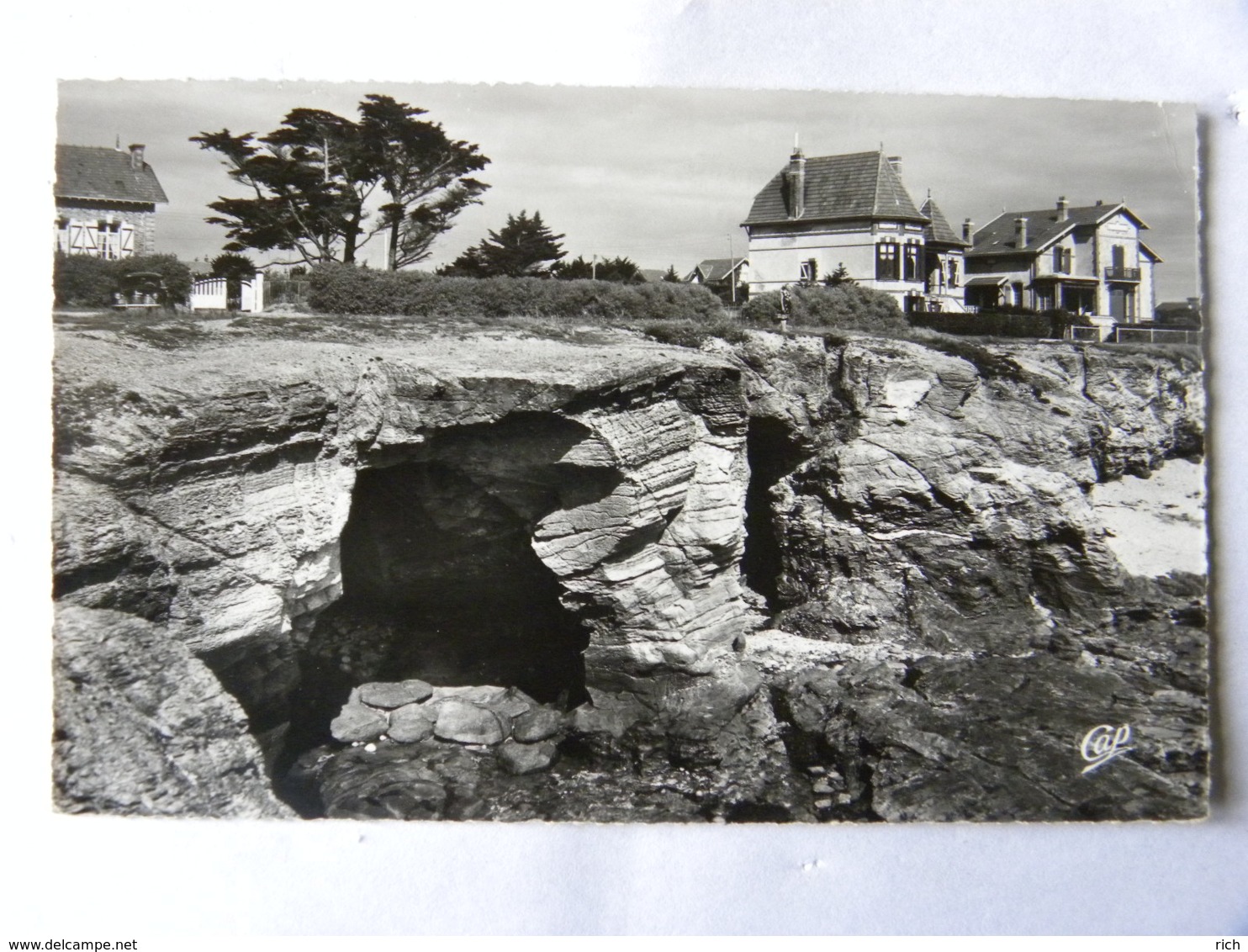 CP (44) Loire Atlantique - PREFAILLES - Les Grottes De Narjaghan - Préfailles