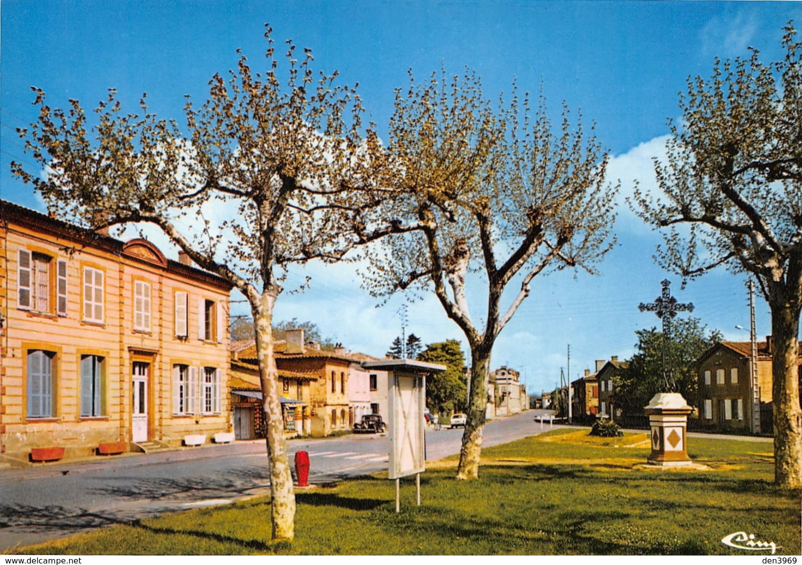 SAINT-CLAR-de-RIVIERE - Place De La Mairie - La Croix - Other & Unclassified