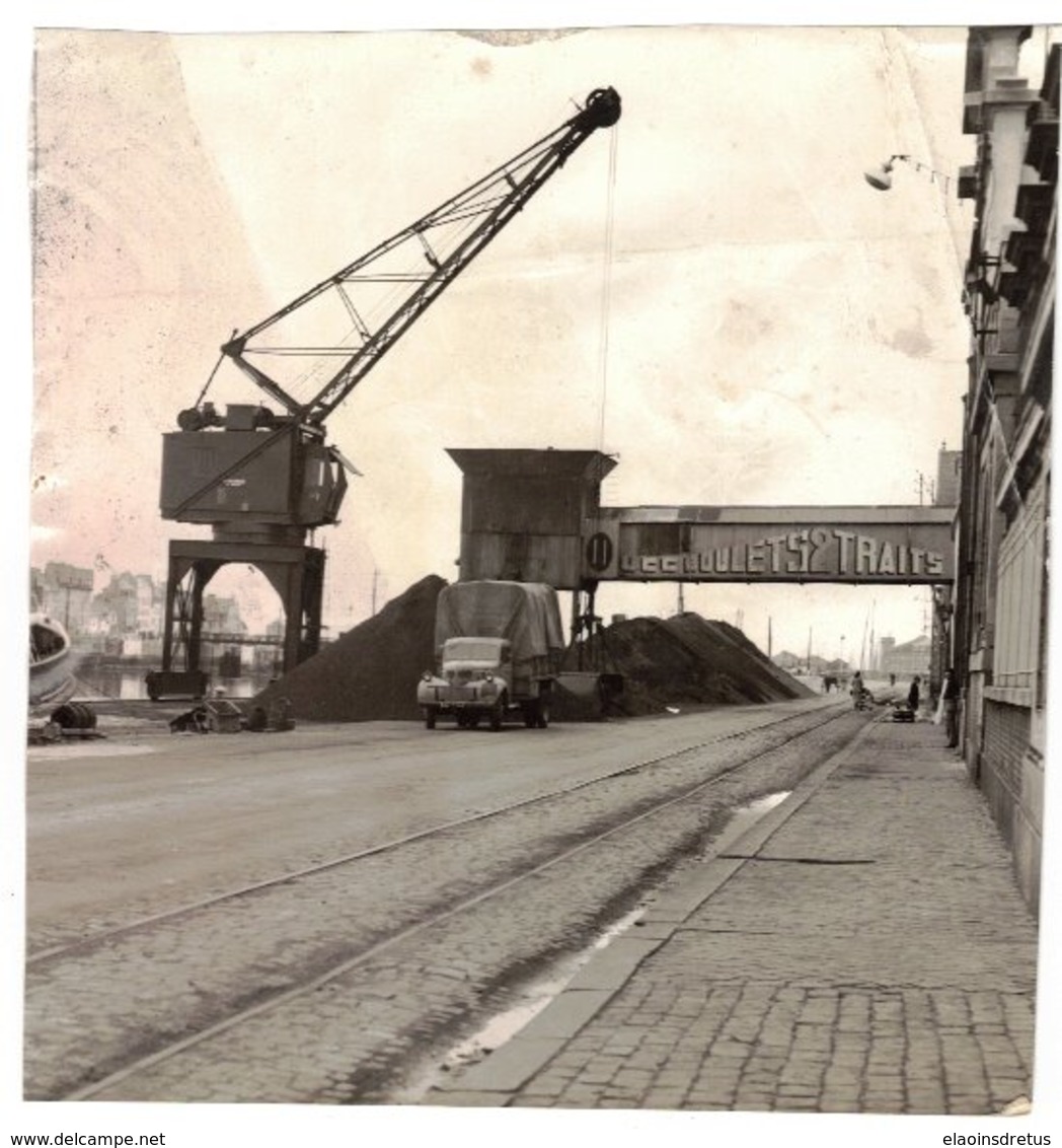 Le Havre (76) - Photo Anciens Quais De Déchargement De Charbon. Pub : UCC Boulets 2 Traits. - Non Classés