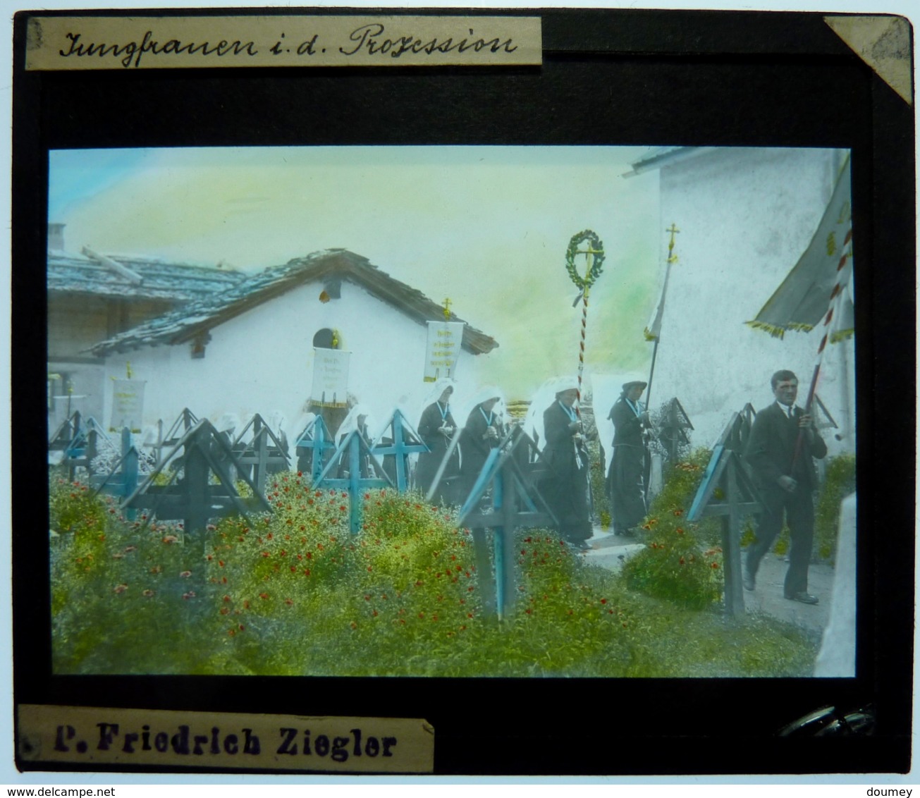 PHOTO D'UN ENSEMBLE ETHNOLOGIQUE ET GEOGRAPHIQUE SUR LA SUISSE - Glass Slides