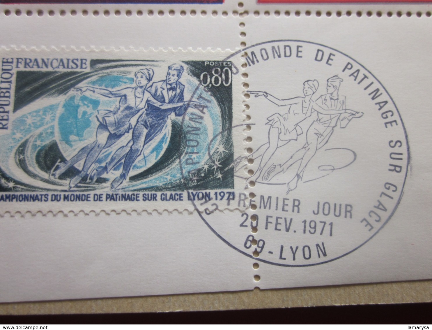 1971 FEUILLE de 9 VIGNETTES +1 Timbre CHAMPIONNAT DU MONDE DE PATINAGE SUR GLACE  Erinnophilie  Sports Europe  France