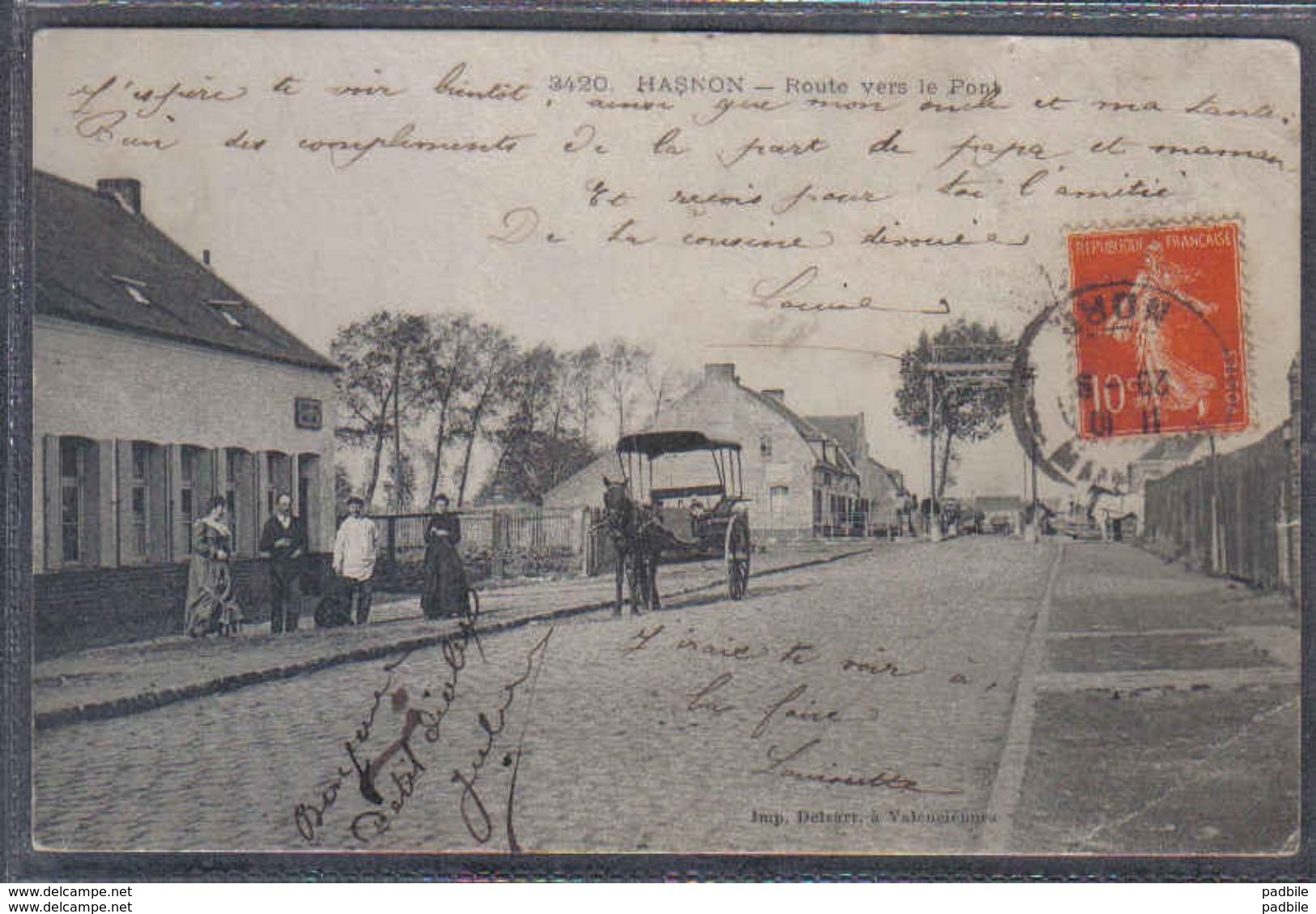 Carte Postale 59. Hasnon Route Vers Le Pont  Trés Beau Plan - Autres & Non Classés