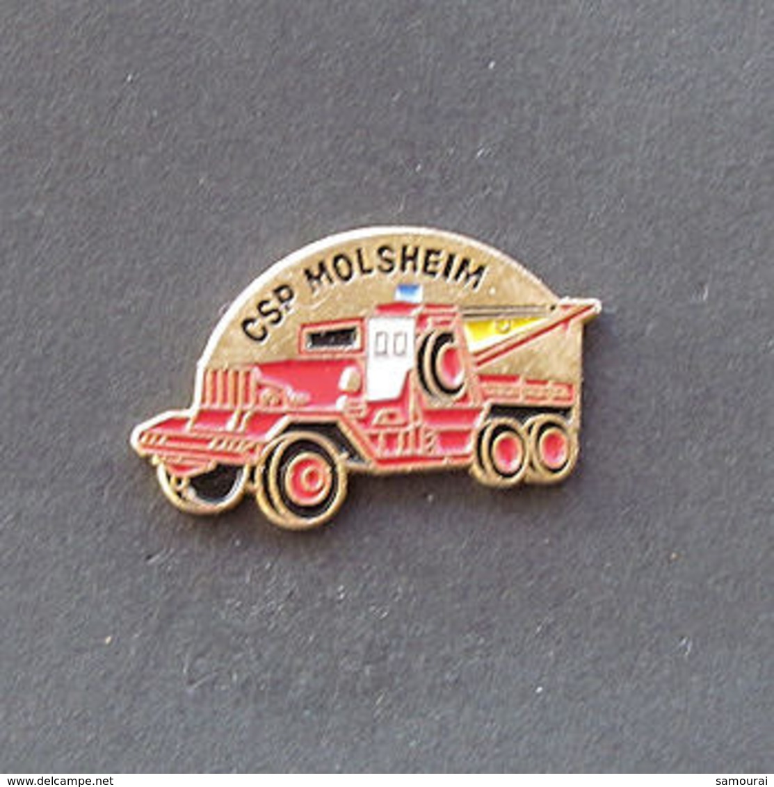 1 Pin's Sapeurs Pompiers De MOLSHEIM (BAS RHIN - 67) - Pompiers