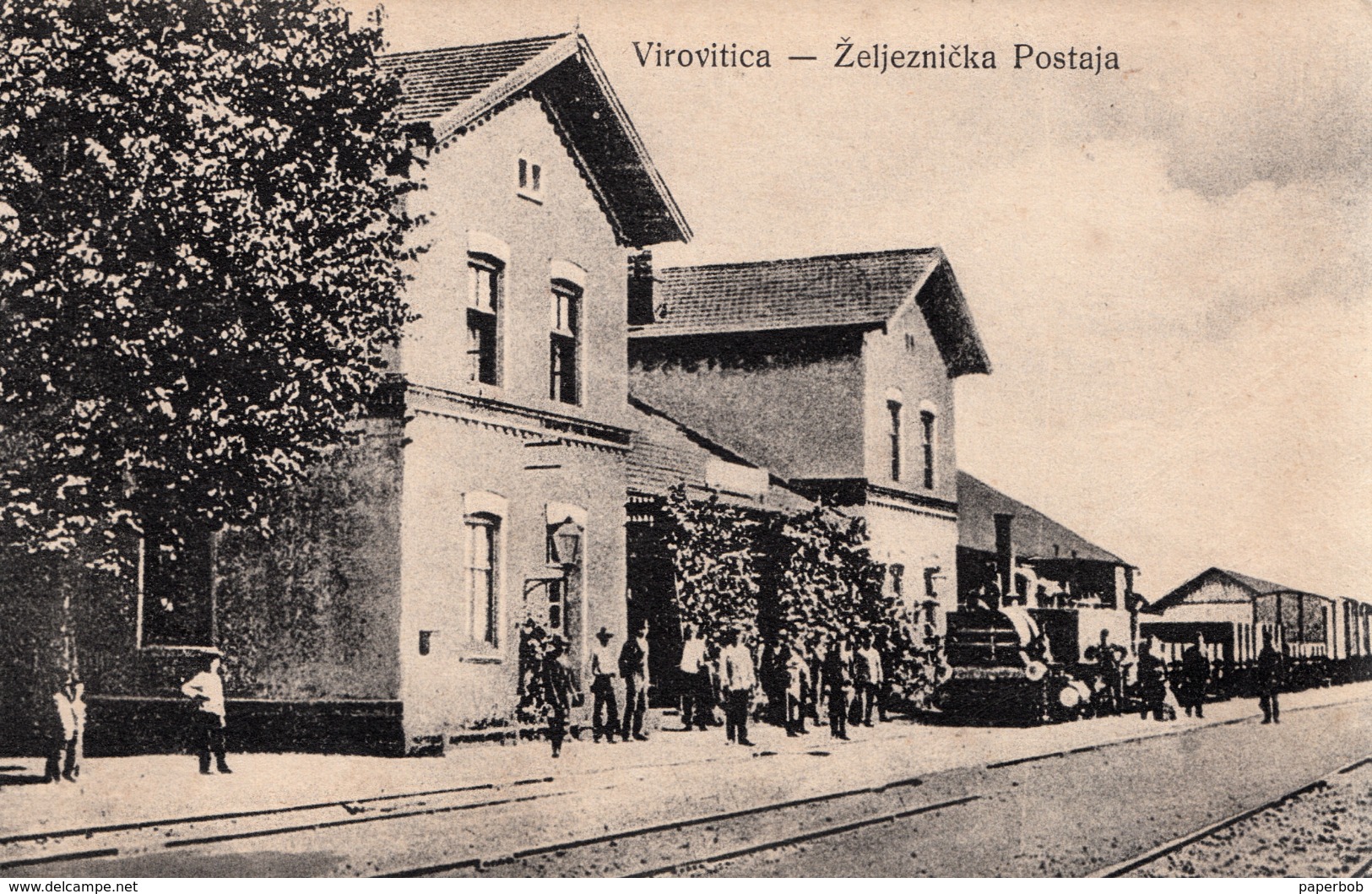VIROVITICA - RAILWAY STATION , TRAIN - Croazia
