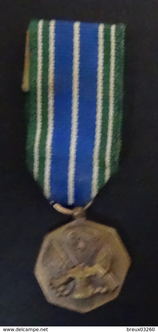 Médaille -- U.S.A- - Etats-Unis