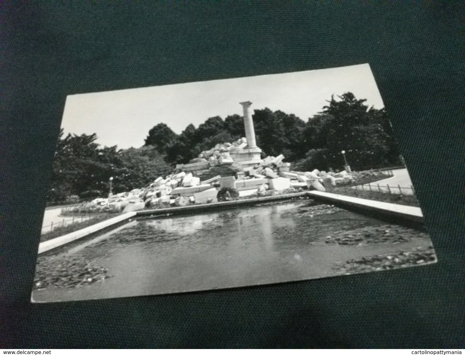 MONUMENTO AI CADUTI  GORIZIA PARCO DELLA RIMENBRANZA - Monumenti Ai Caduti