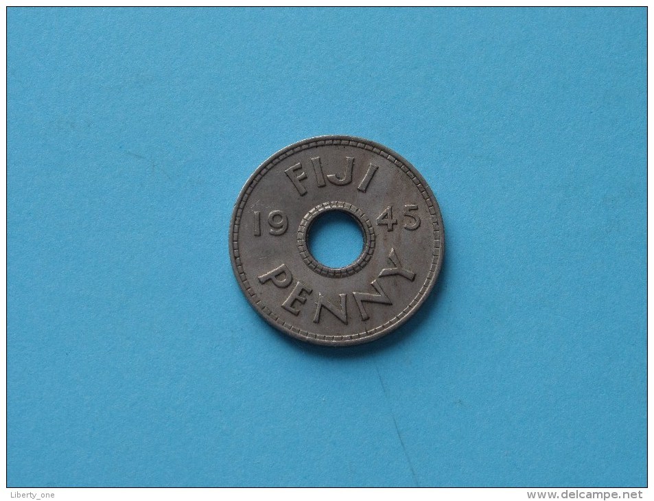 1945 - Penny / KM 7 ( Uncleaned - For Grade, Please See Photo ) ! - Fidji