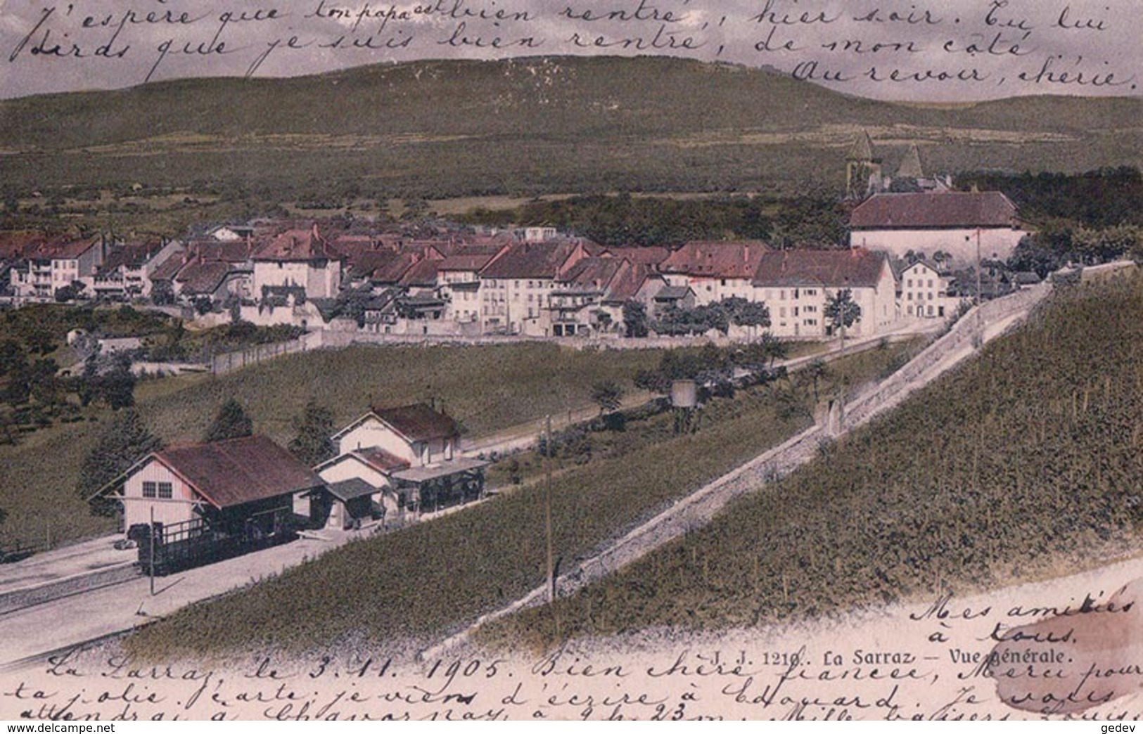 La Sarraz, Chemin De Fer, Gare Et Train (1210) Tachée - La Sarraz