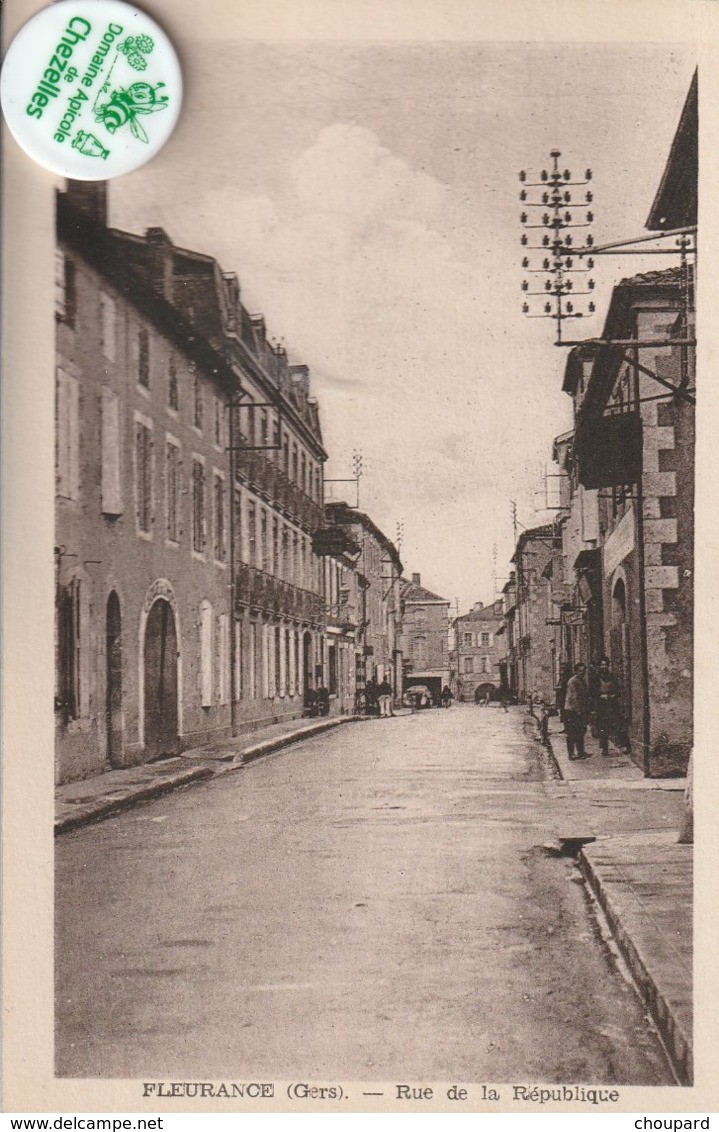 32 - Très Belle Carte Postale Ancienne De  FLEURANCE  Rue De La République - Fleurance