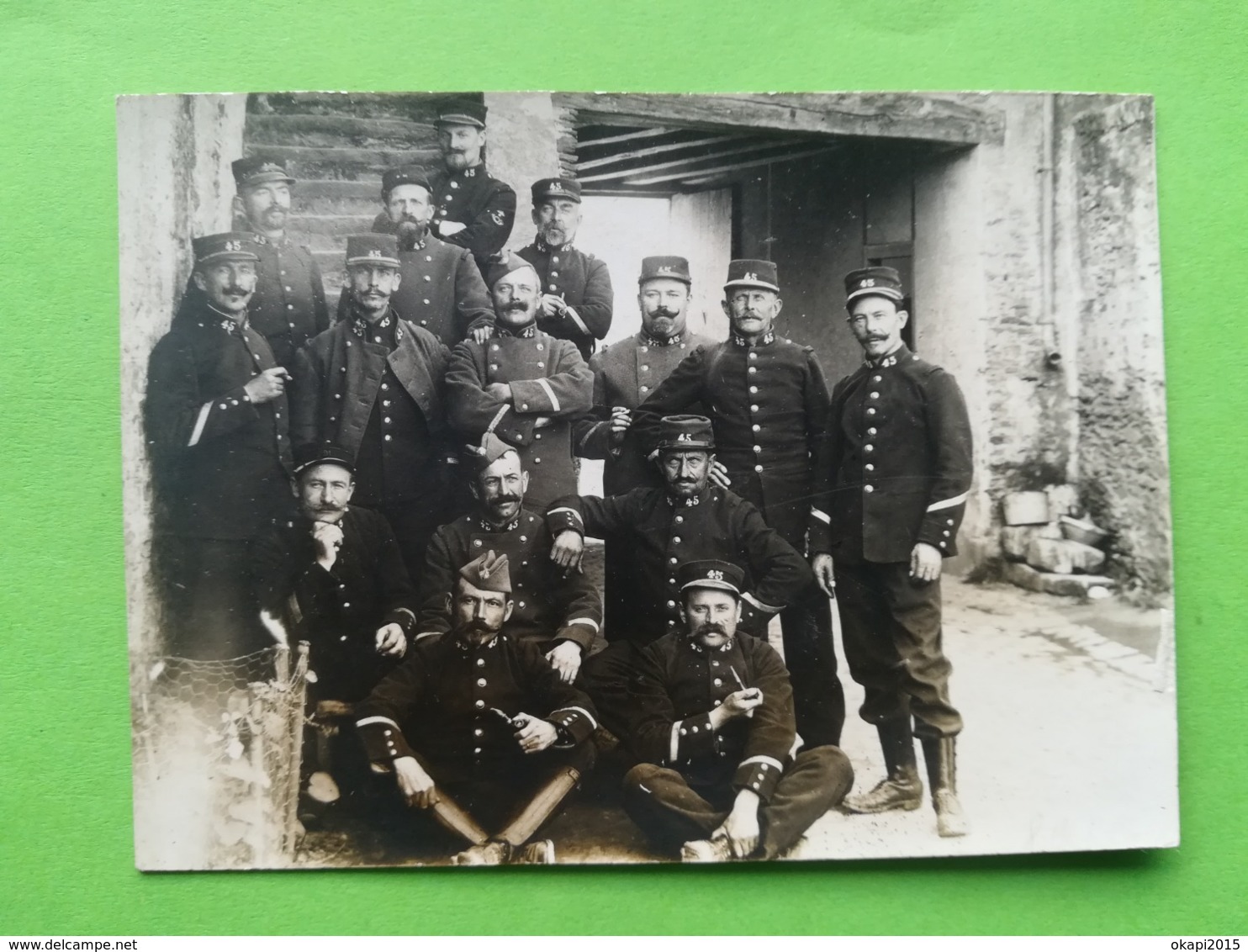 CARTE - PHOTO MILITAIRES DU FORT 1 RÉGIMENT ENVOYÉE DE WIJNEGEM ANVERS BELGIQUE  VERS BRUXELLES PERSONNE NOMMÉE + 2 CP