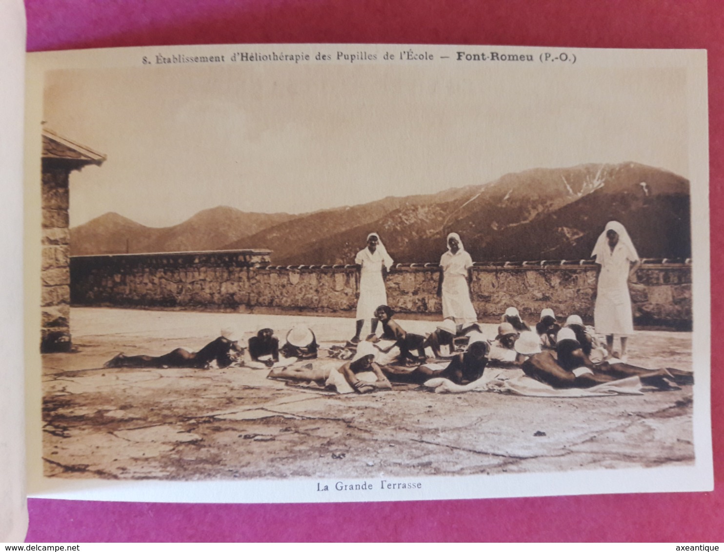 carnet de cartes postales établissement d'héliothérapie des pupilles de l'école à Odeillo par Font Romeu (goudin)