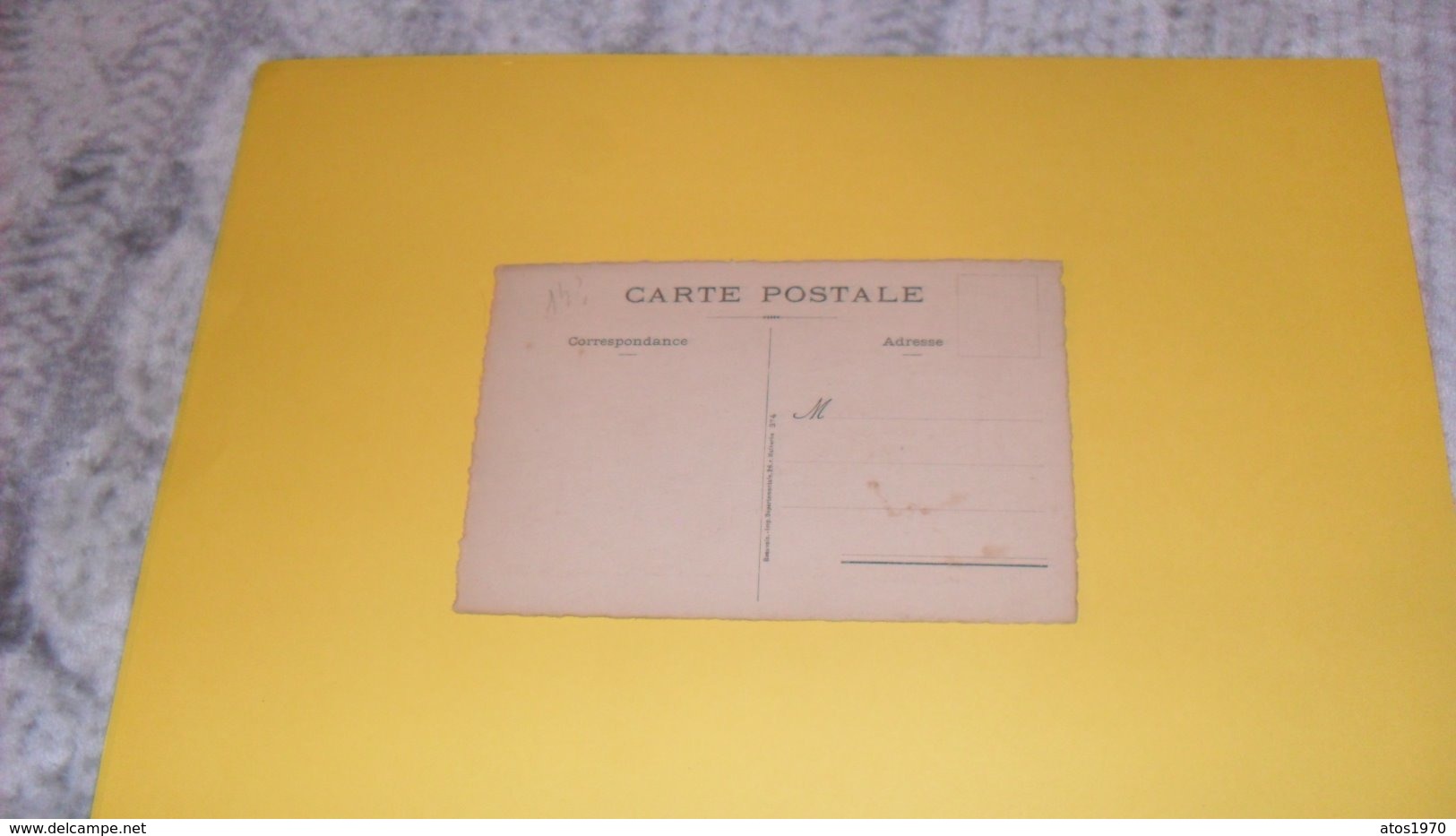 CARTE POSTALE ANCIENNE NON CIRCULEE..DATE ?../ UN GARS DE FALAISE...ILLUSTRATEUR ROBERT ?.. - Robert