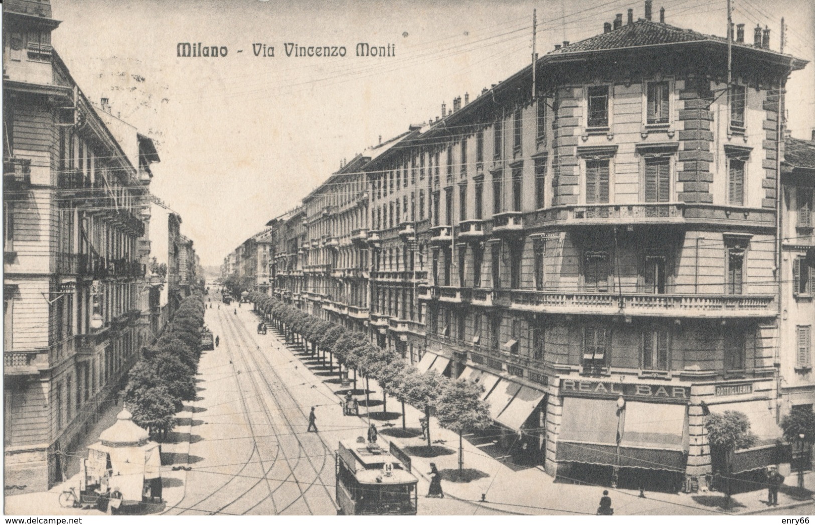 MILANO CITTA'-VIA VINCENZO MONTI - Milano