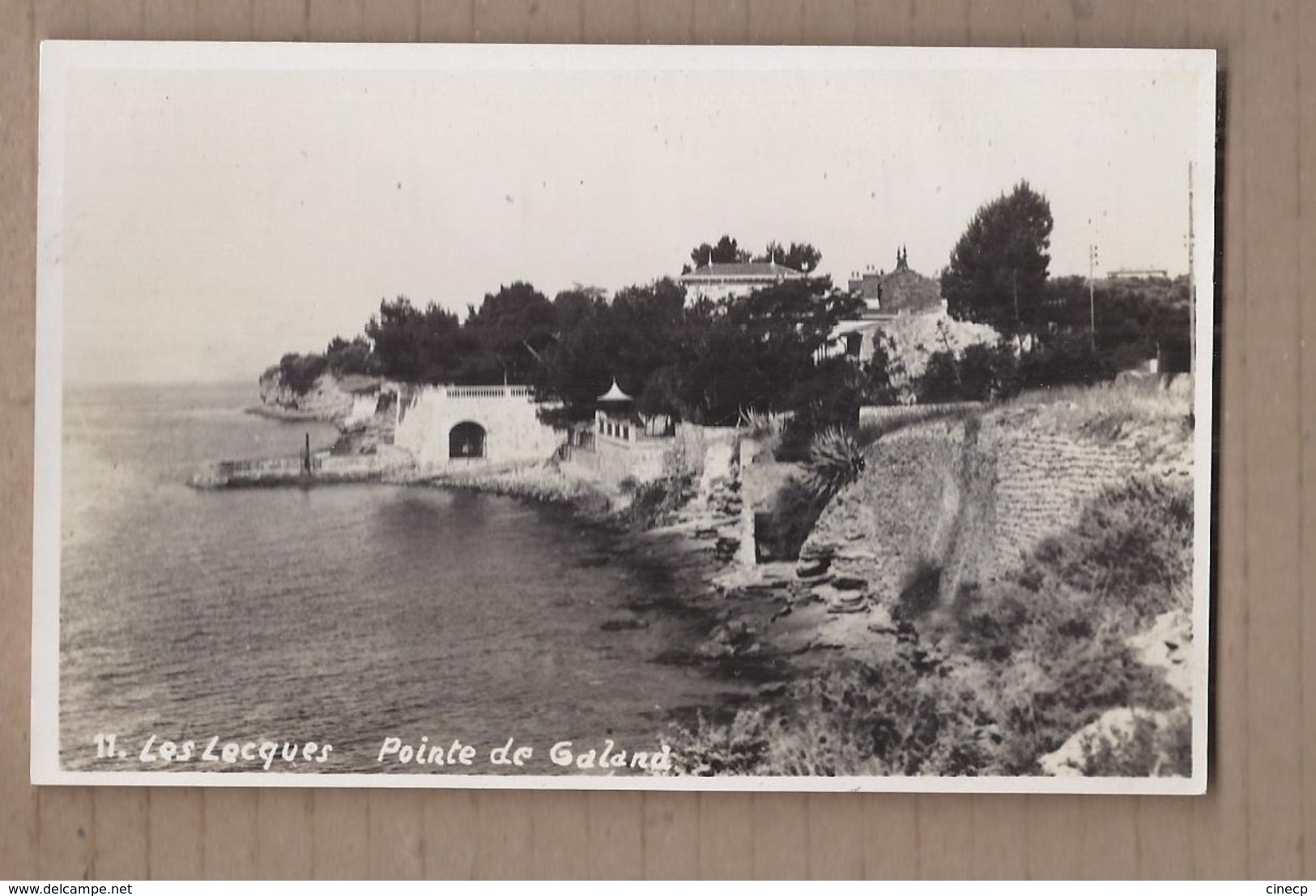 CPSM 83 - LES LECQUES - Pointe De Galand - TB PLAN TB Photographie Au Bord De La Mer + Jolie Vue Habitations Maisons - Les Lecques