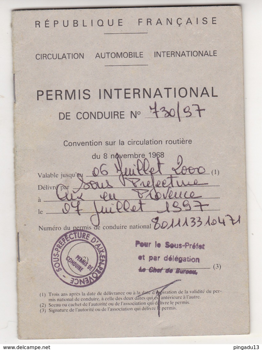 Au Plus Rapide Timbre Fiscal Sur Permis De Conduire International Excellent état - Other & Unclassified