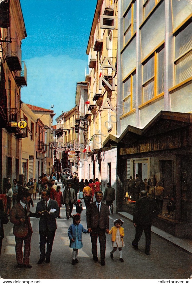 Cartolina Potenza Via Pretoria Animata Ufficio Postale - Potenza