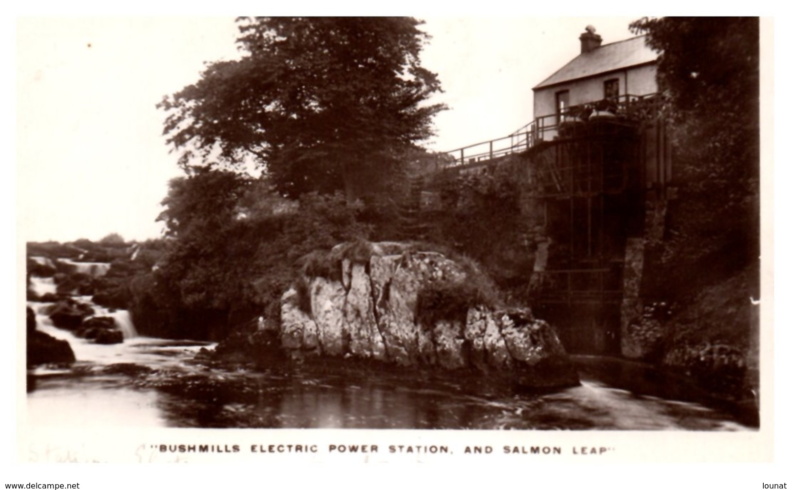 ISLANDE - Bushmills Electric Power Station, And Salmon Leap - Station électique - Islandia